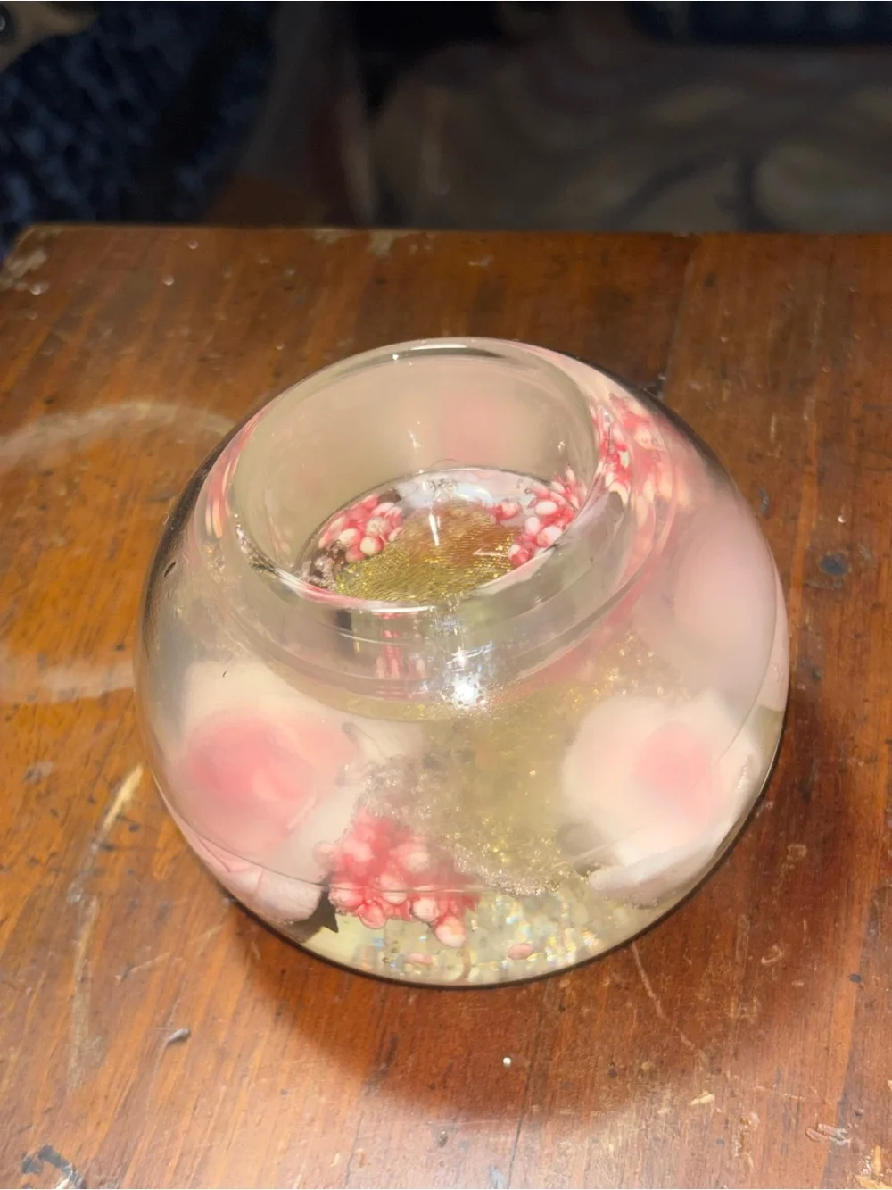 Dreamlight made,Germany,with beautiful Pink Floral Detail.candle makes it glow